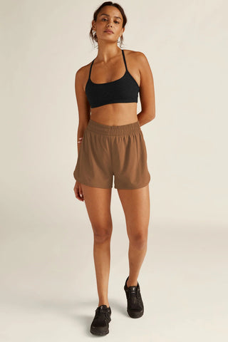 Stretch Woven In Stride Lined Shorts - Toffee